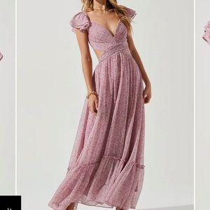ASTR the label primrose floral strappy back maxi